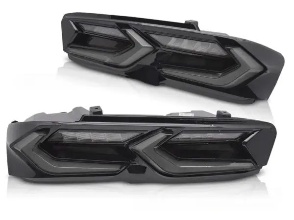 Baklykter Chevrolet Camaro 19-23 LED SEQ Svart/Røykfarget – bilde 2 av 2